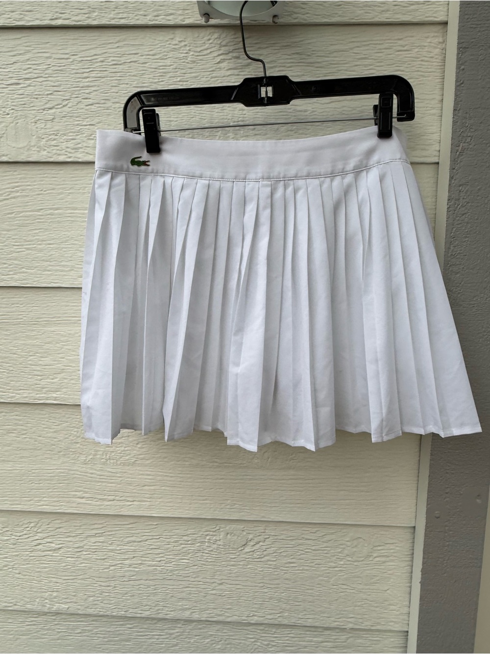 Lacoste White Pleated Skater Tennis Skirt with Crocodile Logo